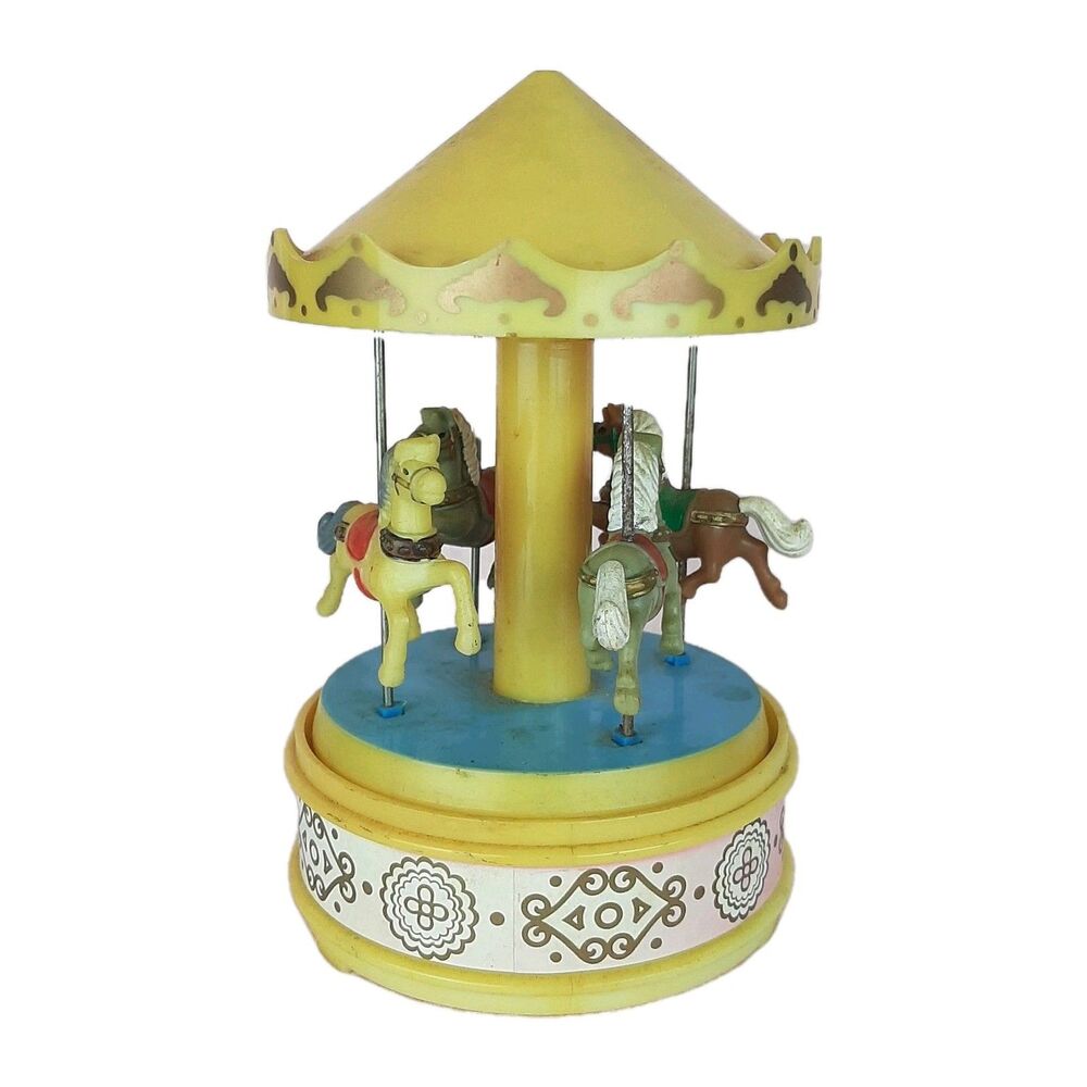 Vintage 1970's Yap's MUSICAL CAROUSEL With Moving Horses Carousel Waltz 7”